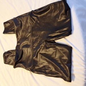Spanx Faux Leather Leggings Size XL 1003